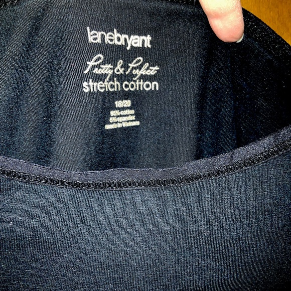 Lane Bryant black camisole, 18/20 - Picture 2 of 4